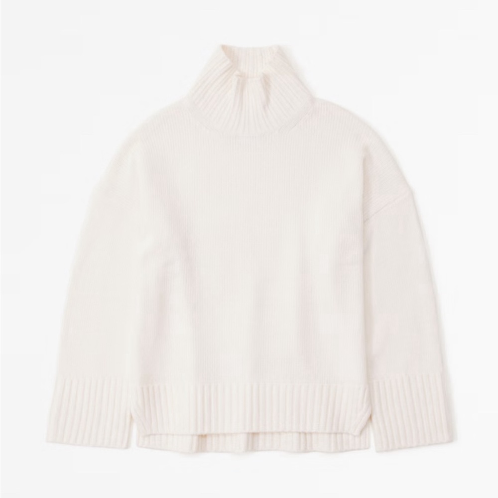 Abercrombie tuckable turtleneck